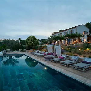 https://la-bastide-des-culs-rousset.fr-provencehotel.com
